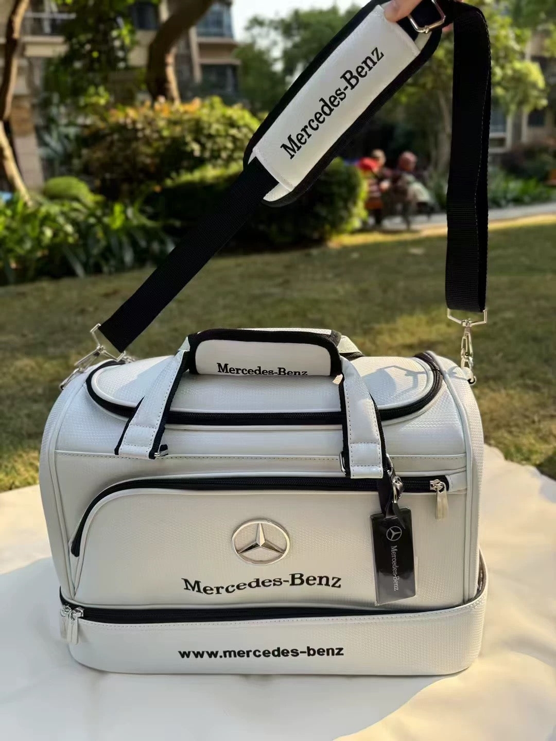 MERCEDES - Sport leren tas ©